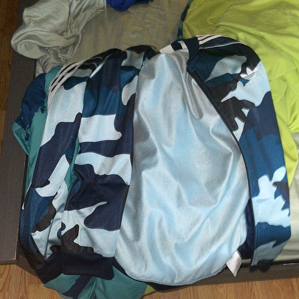 Addidas windbreaker